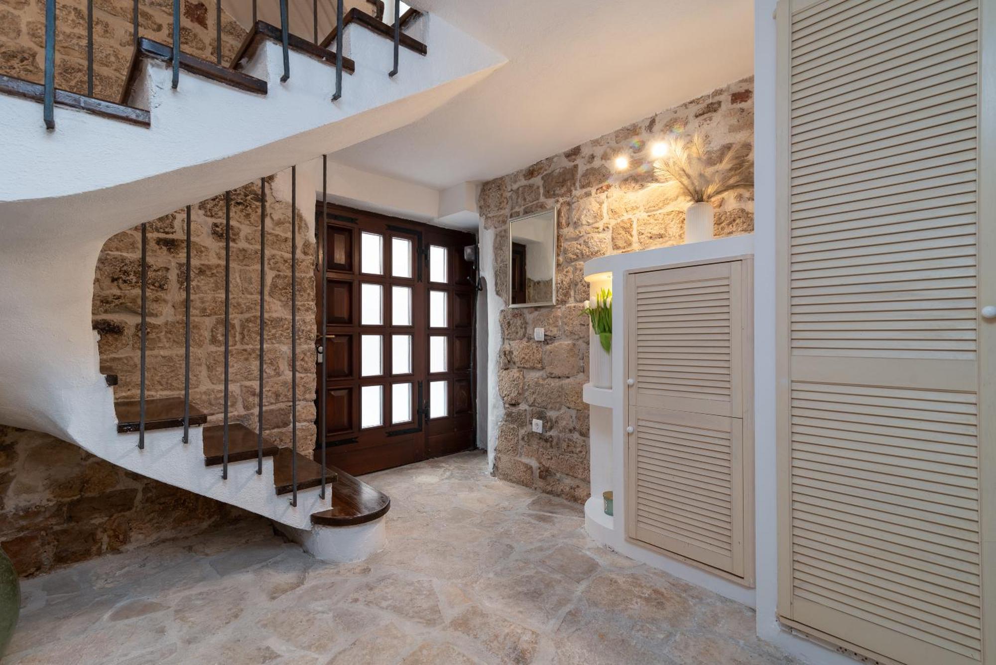 Manero Trogir Exterior foto