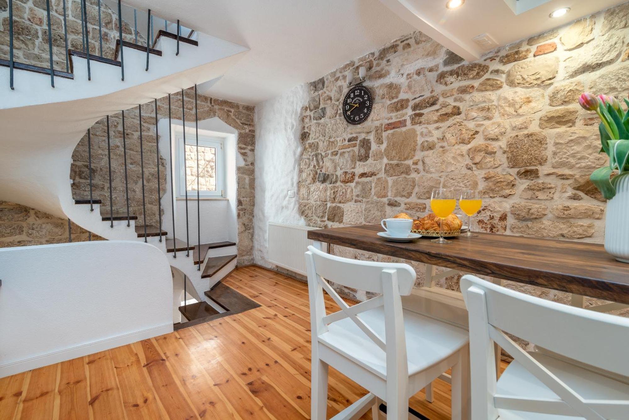 Manero Trogir Exterior foto